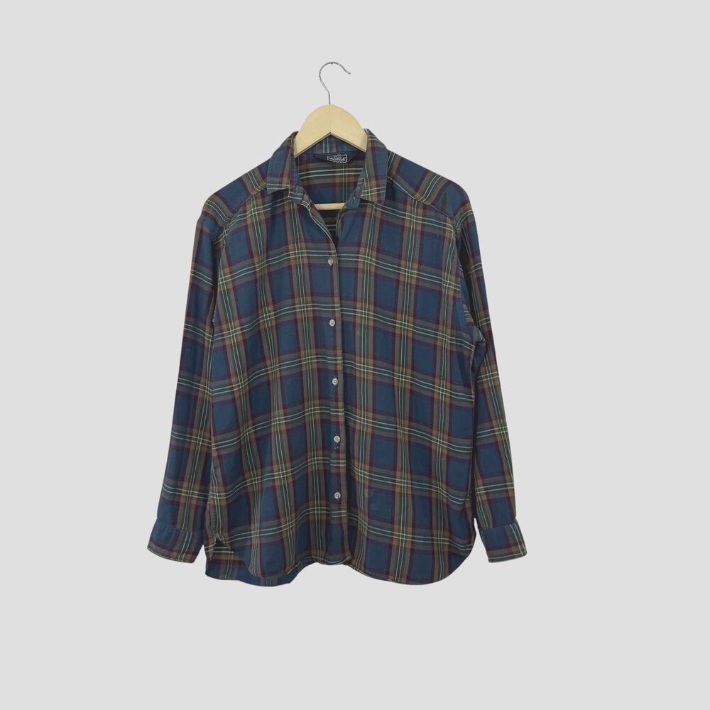 Vintage Woolrich Woman 14 Button Shirt Classic Plaid Long Sleeve Womens READ